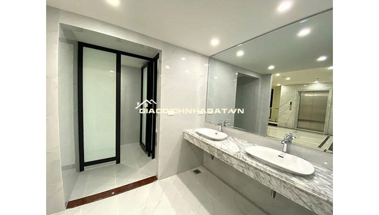 Bán Tòa Văn Phòng 9 Tầng Mặt Bờ Sông Sét, Đường Giải Phóng. DT 380m2. Mt 9,8m nở hậu. Giá 155 TỶ